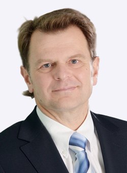 Тобиас Питцен проф., д.м.н., заведующий отделением нейрохирургии